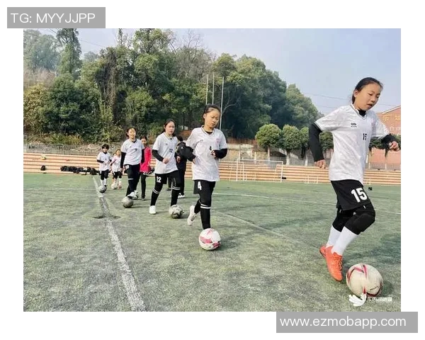 足球明星们的舞蹈瞬间合集展现他们场外的魅力与风采